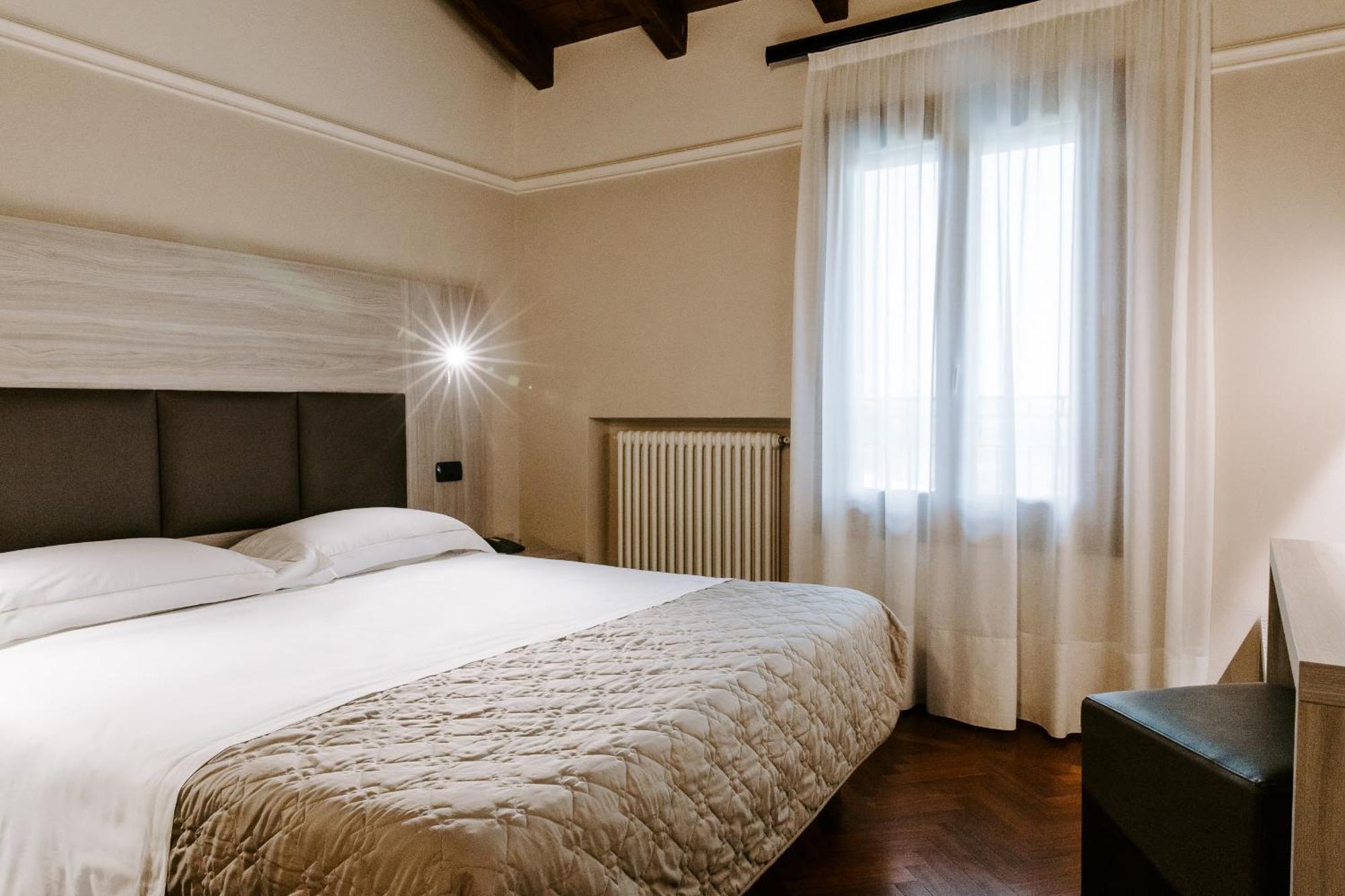 Country House Santa Maria Maddalena Budrio  Buitenkant foto