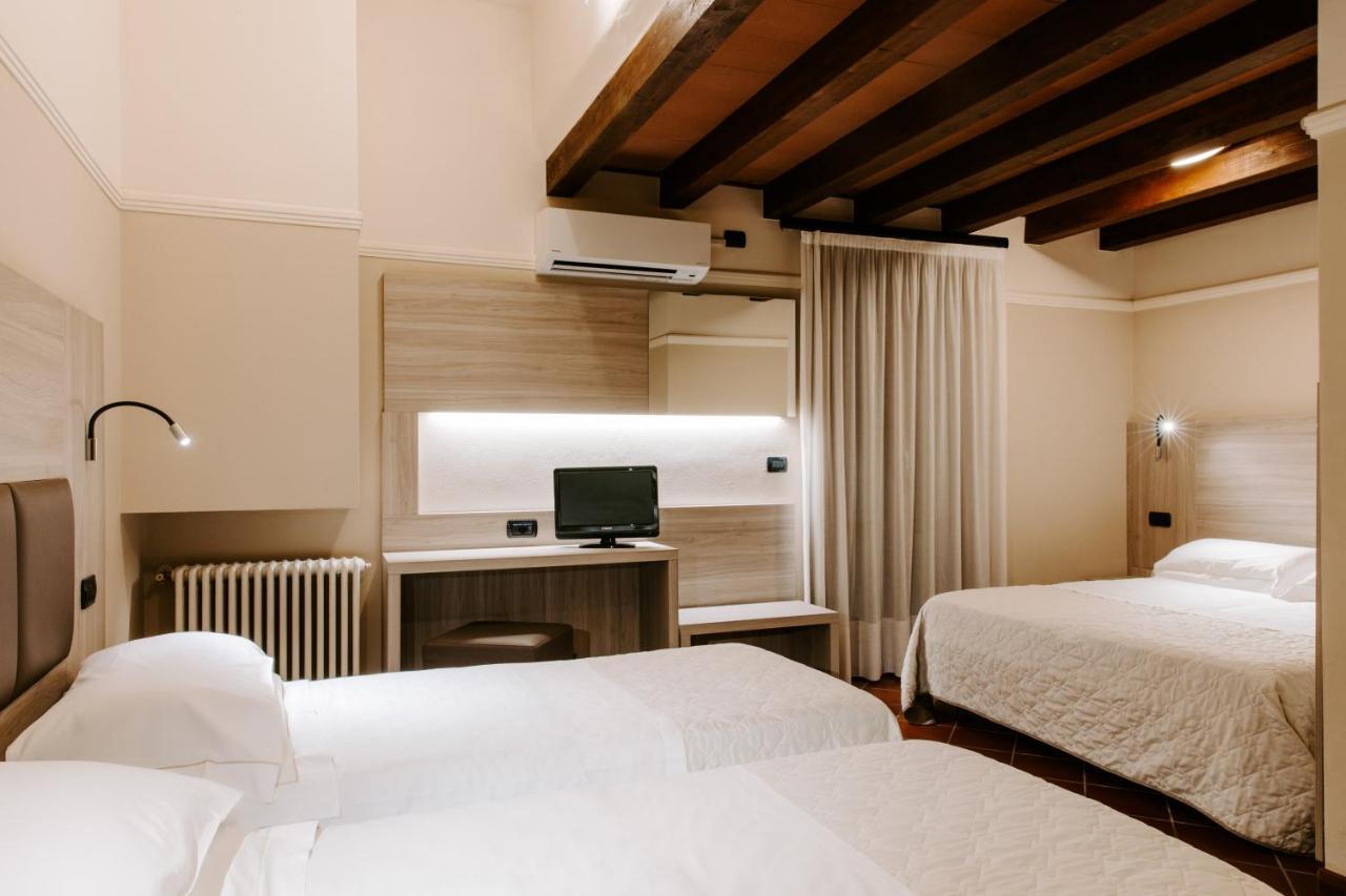 Country House Santa Maria Maddalena Budrio  Buitenkant foto
